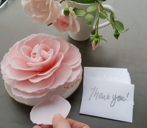 Bathing petals bath flower with Thank You card - Amarie's bath flowers